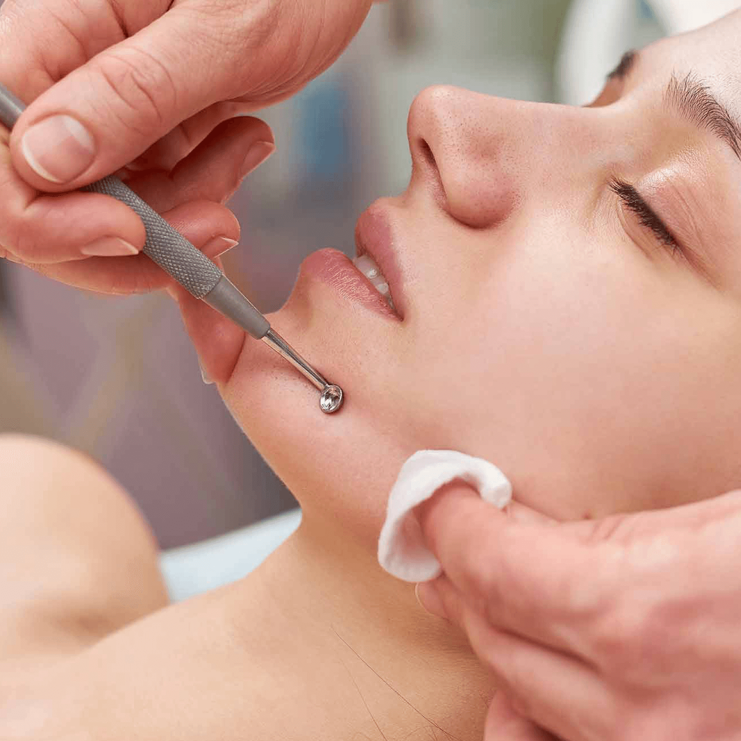 Manual facial cleansing